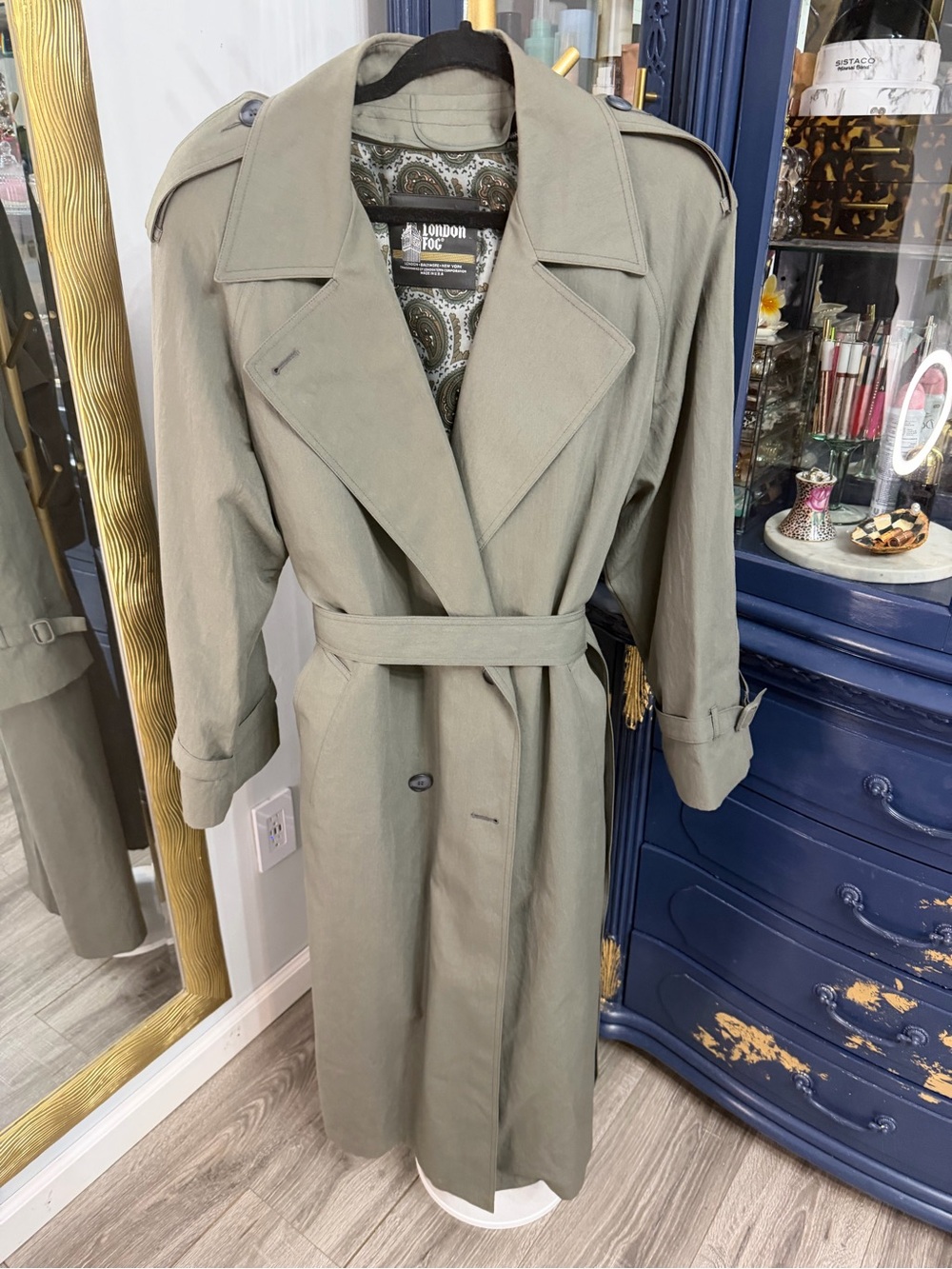London Fog Olive Trench Coat with Paisley Lining Vintage 1970’s
